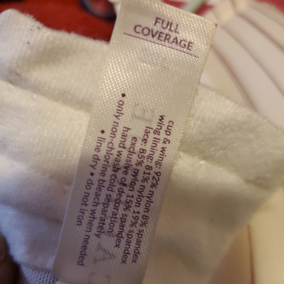 Cacique Bra - Picture 8 of 10